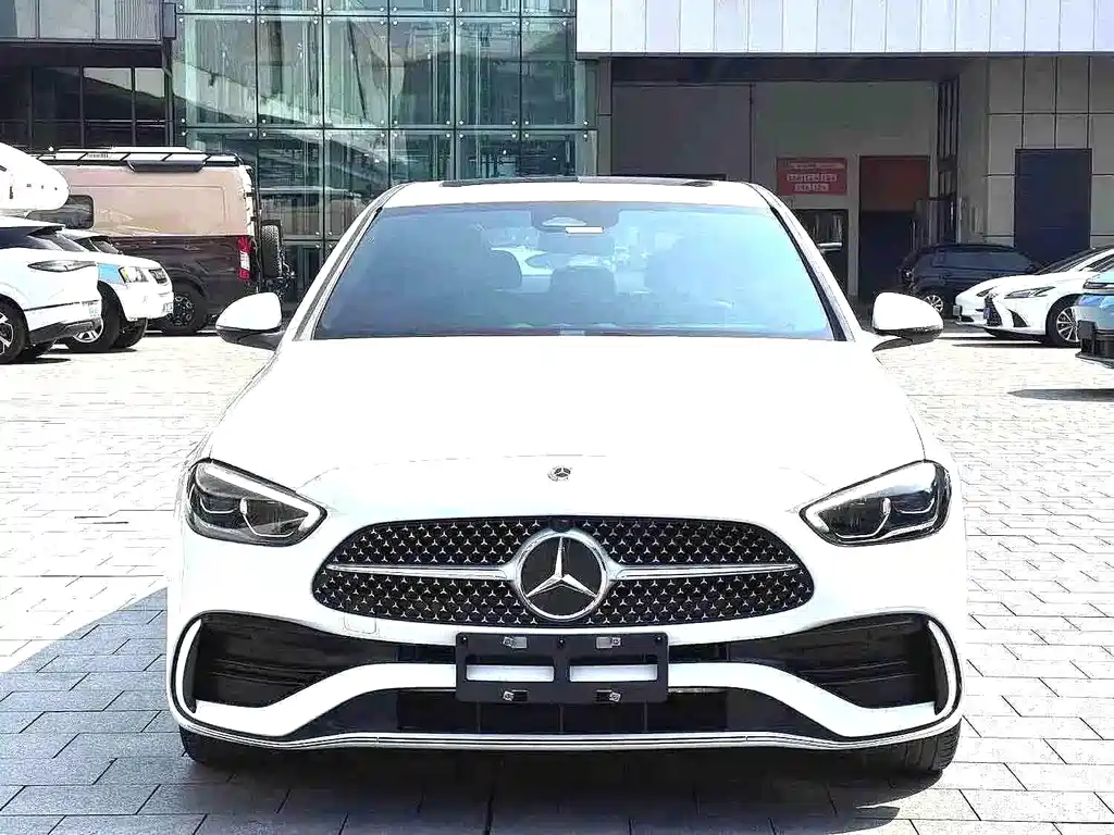 Mercedes-Benz C-Class 2023