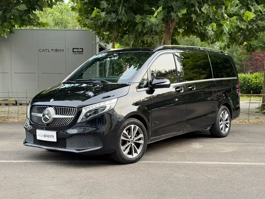 Mercedes-Benz V-Class 2022