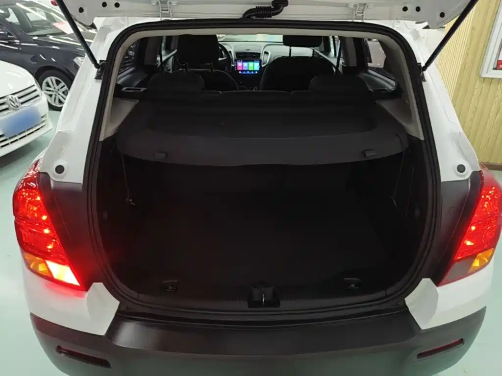 Chevrolet Trax 2015 — фото 19