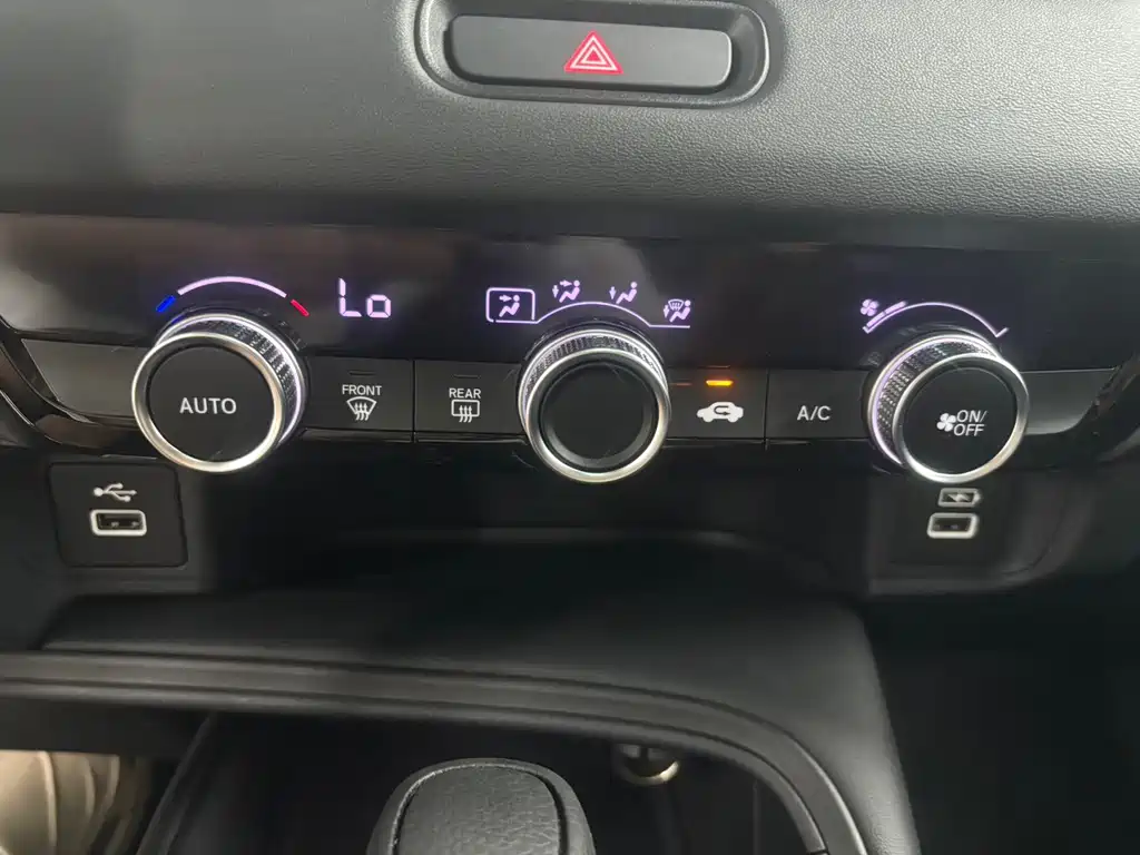 Honda Vezel 2023 — фото 17
