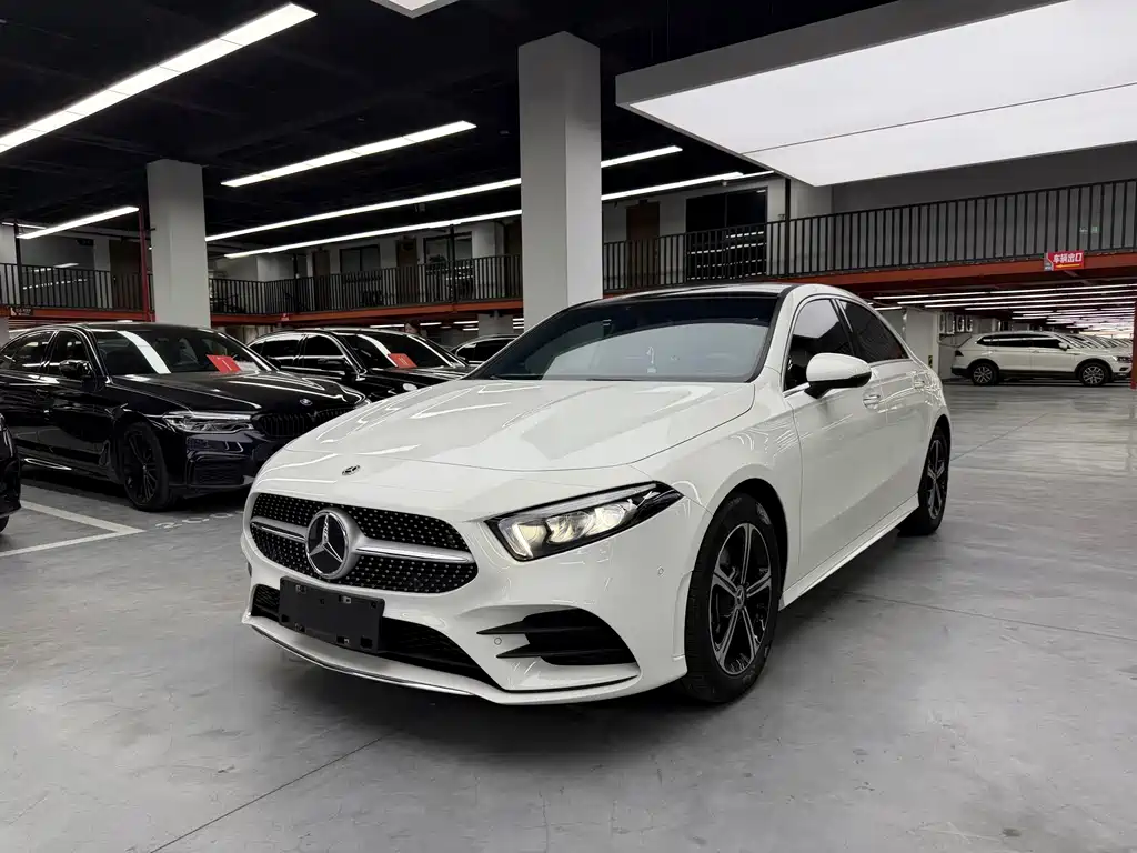 Mercedes-Benz A-Class 2022 — фото 1