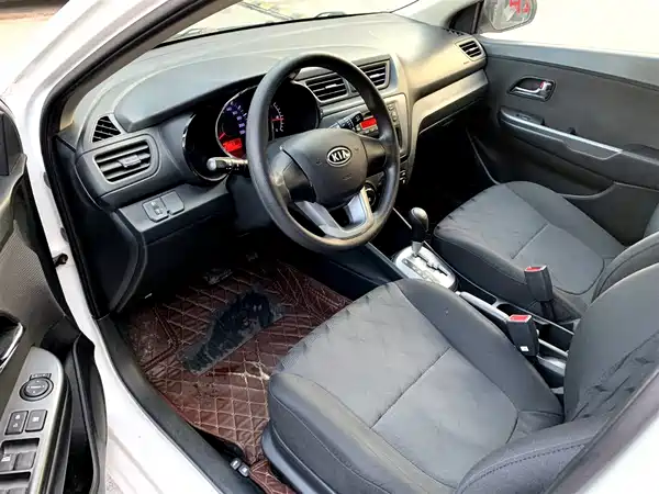 Kia K2 2012