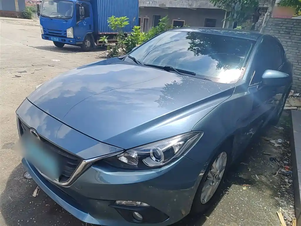 Mazda 3 Axela 2016 — фото 2