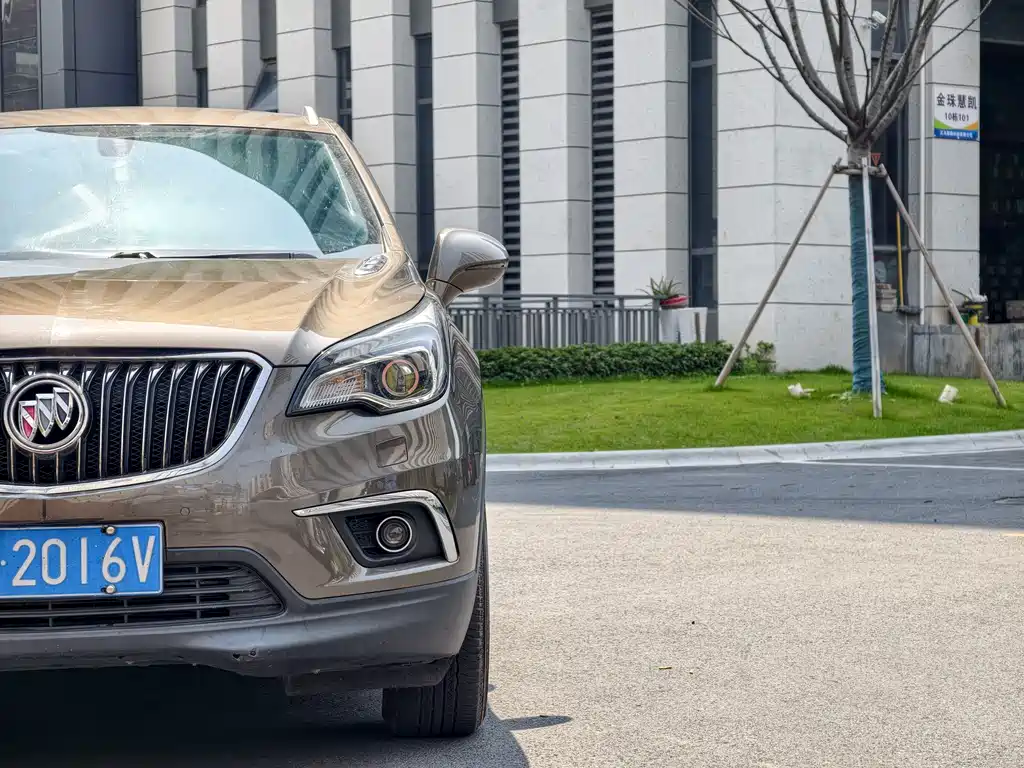 Buick Envision Plus 2017 — фото 6