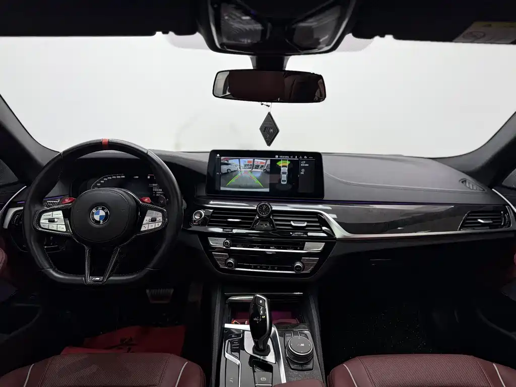 BMW 5 Series 2022