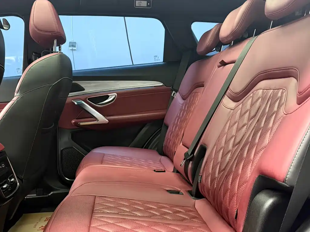 Jetour X70 PLUS 2023 — фото 16