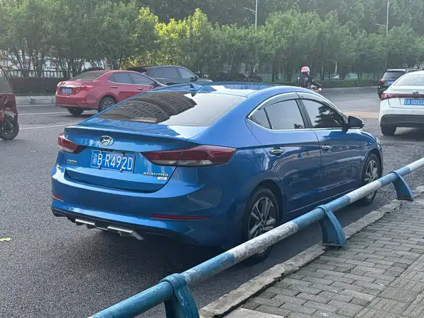 Hyundai Celesta 2016