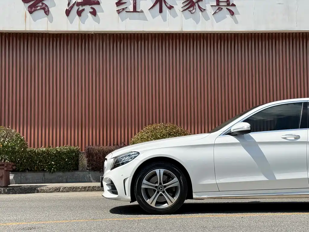 Mercedes-Benz C-Class 2020 — фото 4