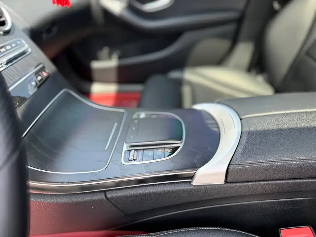 Mercedes-Benz C-Class 2020 — фото 19