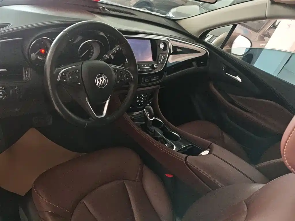 Buick Envision Plus 2018 — фото 12