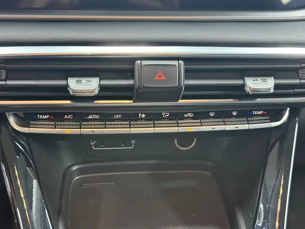 GAC Trumpchi GS4 2023 — фото 10
