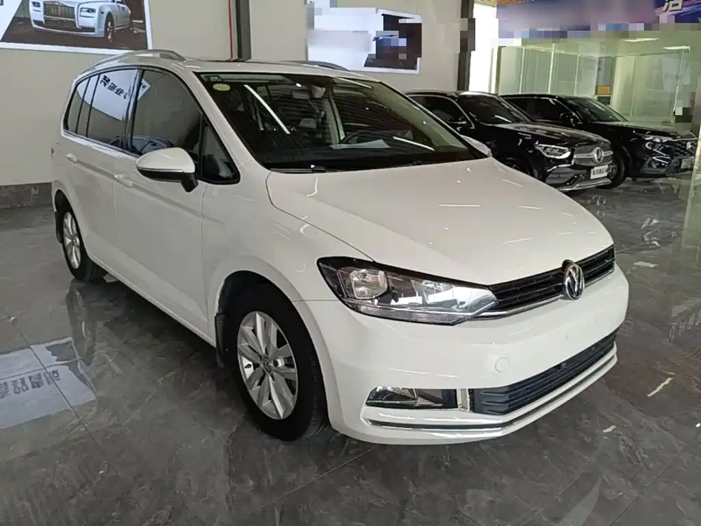 Volkswagen Touran 2019