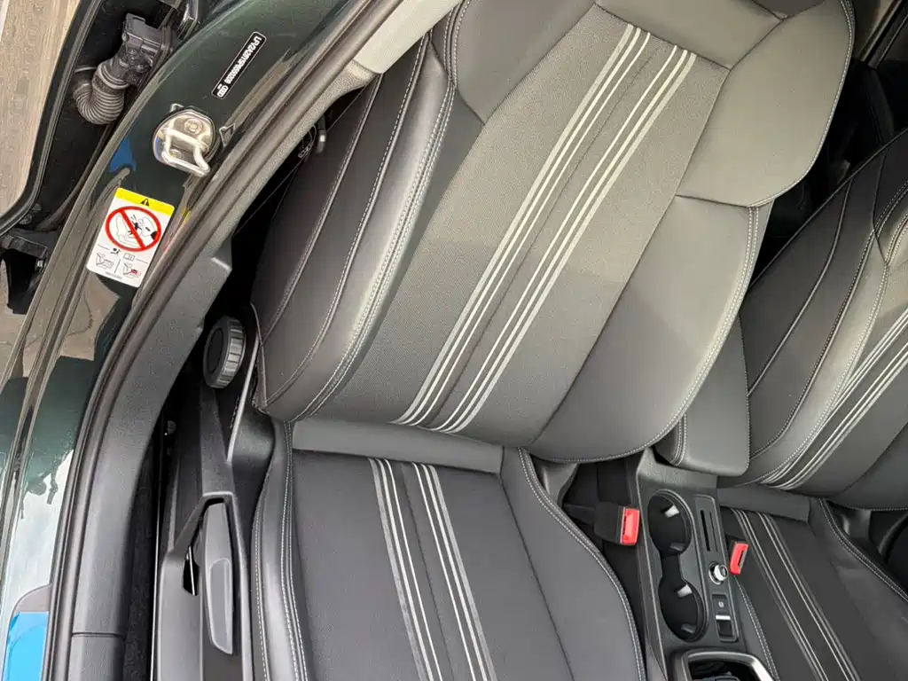 Audi A3 2023 — фото 10
