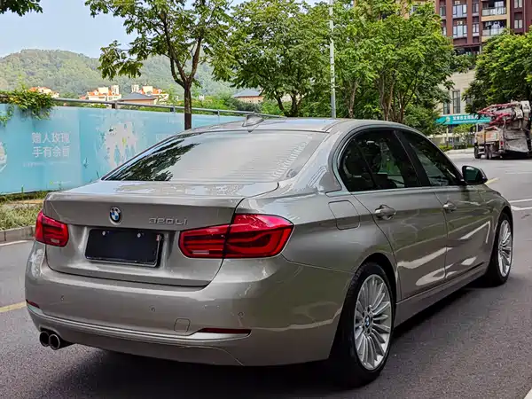 BMW 3 Series 2018