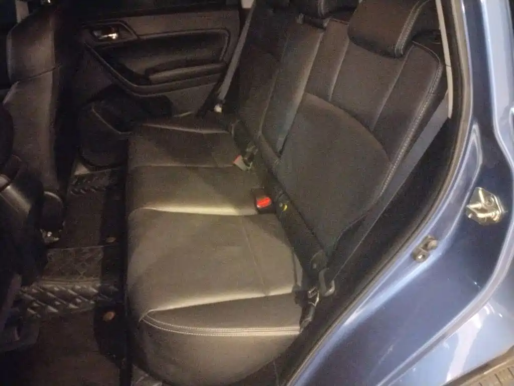 Subaru Forester 2015 — фото 18