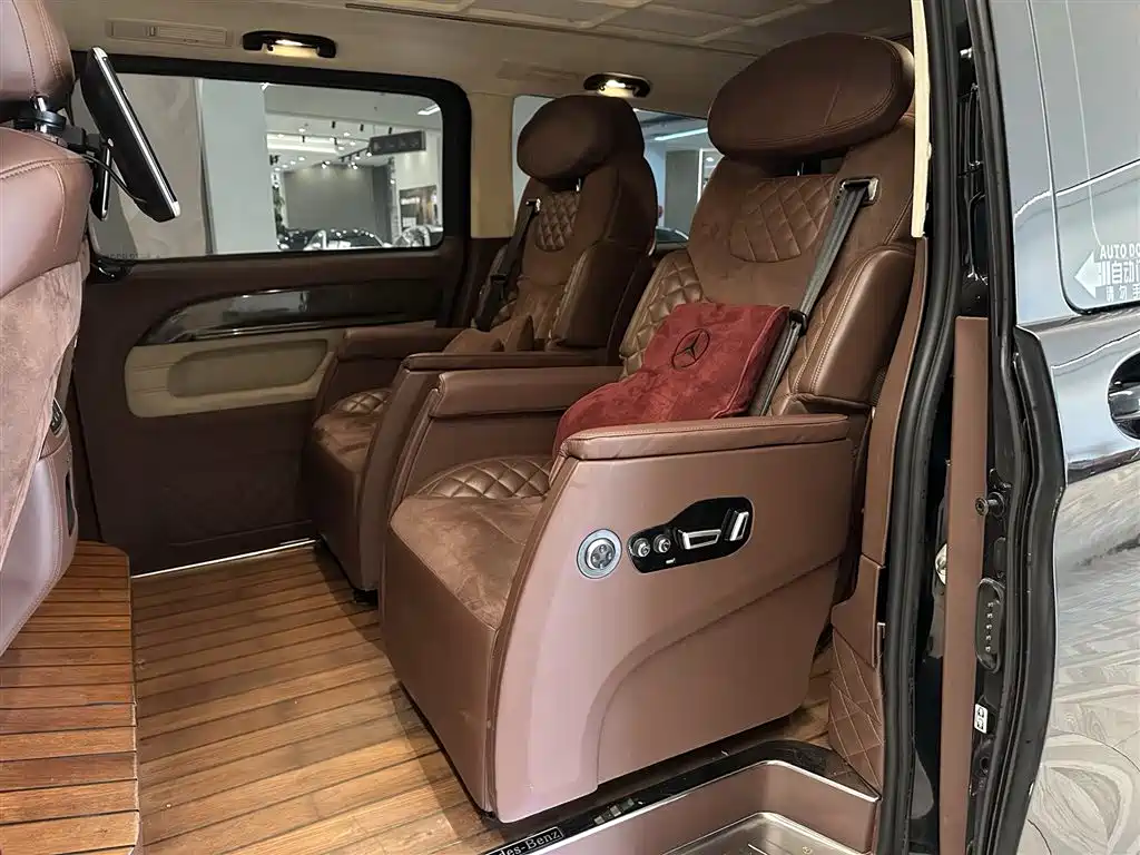 Mercedes-Benz Vito 2018 — фото 18