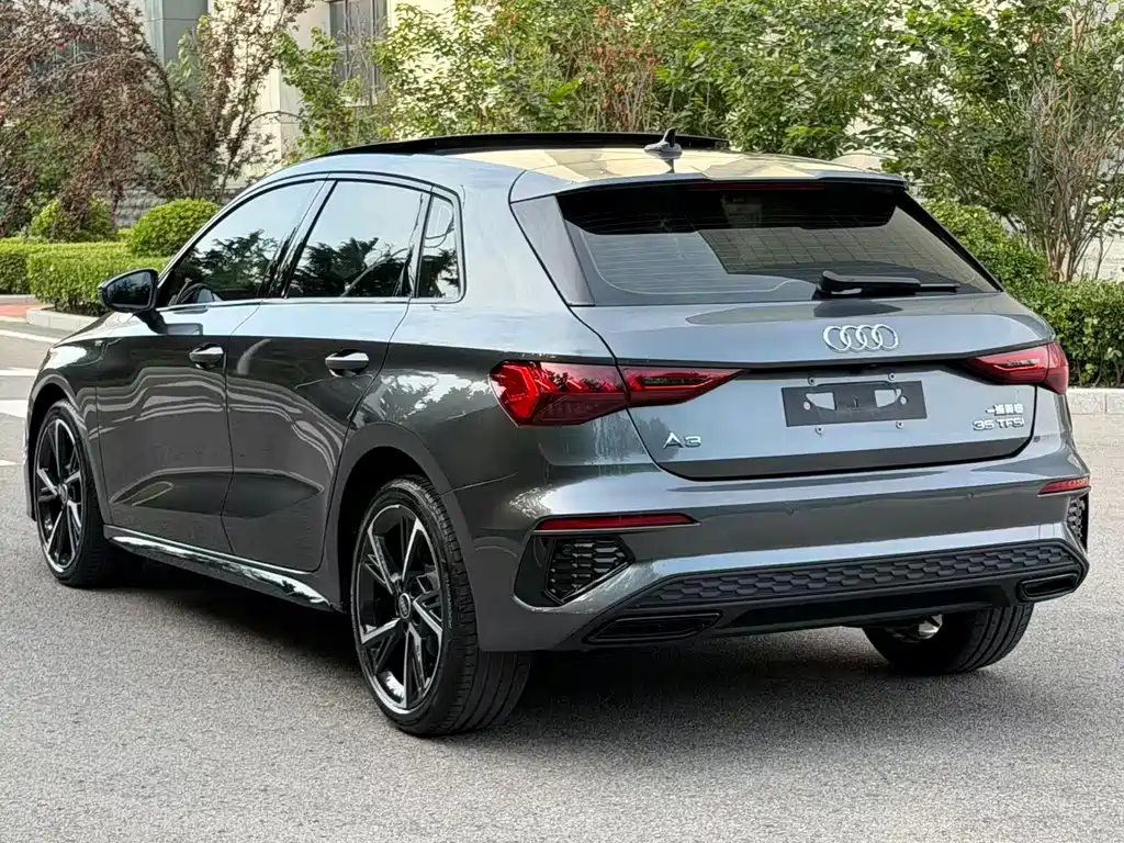Audi A3 2023 — фото 14