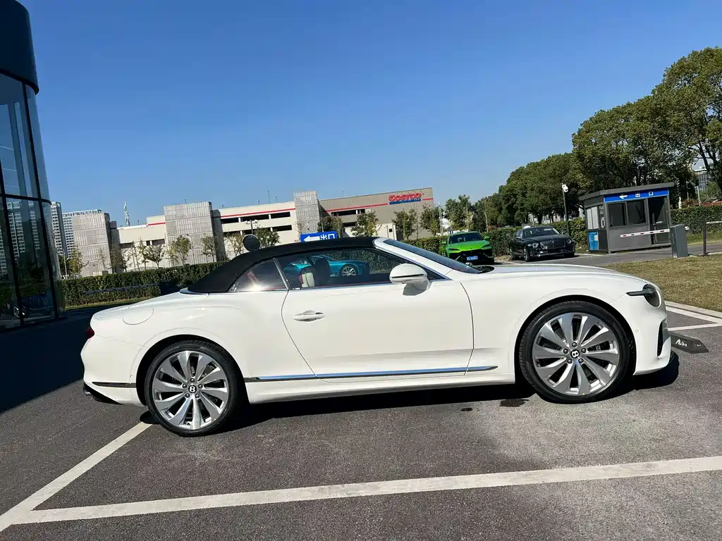 Bentley Continental PHEV