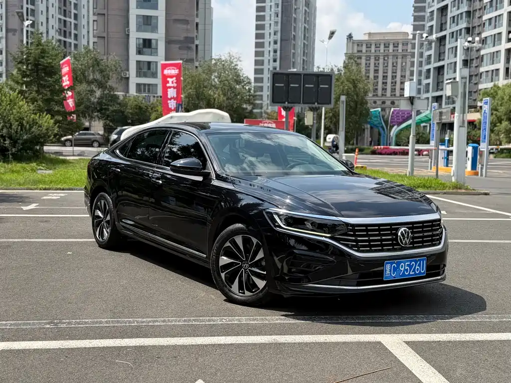 Volkswagen Passat 2022