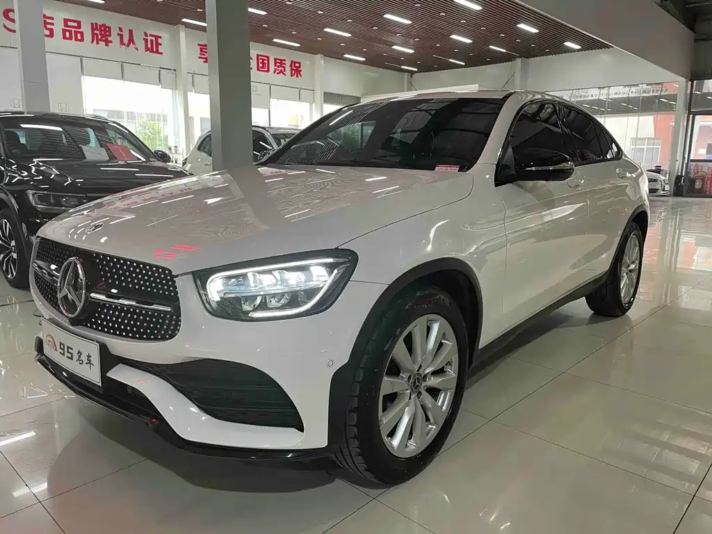 Mercedes-Benz GLC Coupe 2020 — фото 1