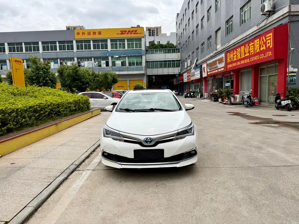 Toyota Corolla 2019 — фото 2