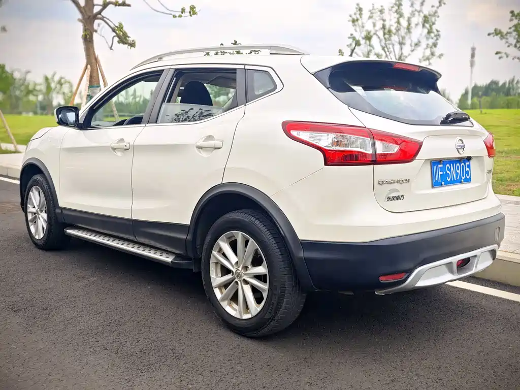 Nissan Qashqai 2016 — фото 11