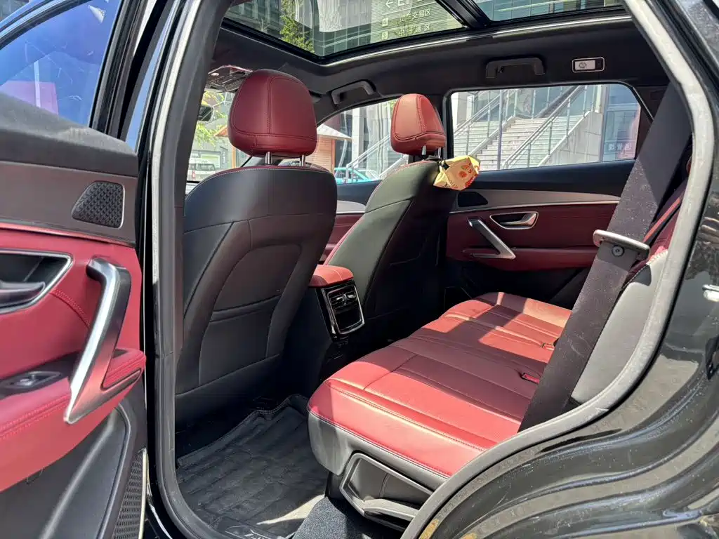 Jetour X70 PLUS 2025