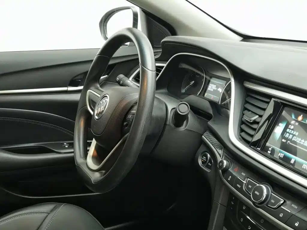 Buick Excelle 2016 — фото 22