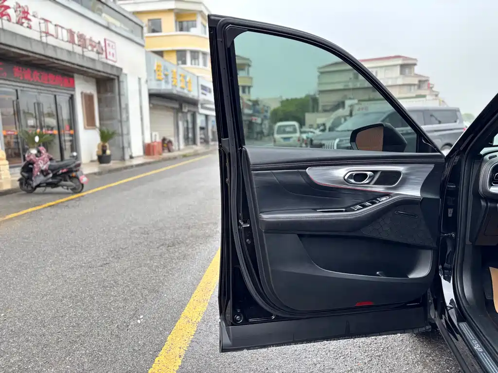 GAC Motor Trumpchi GS8 2022 — фото 10