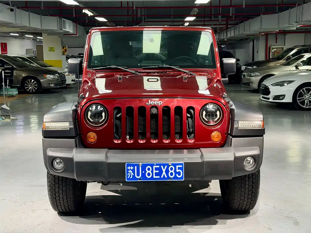 Jeep Wrangler 2008 — фото 2