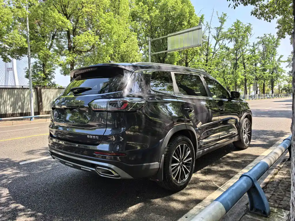 Chery Tiggo 8 PLUS 2022 — фото 9