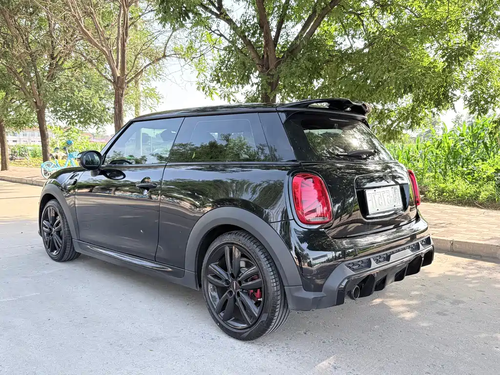 MINI Countryman 2022 — фото 13