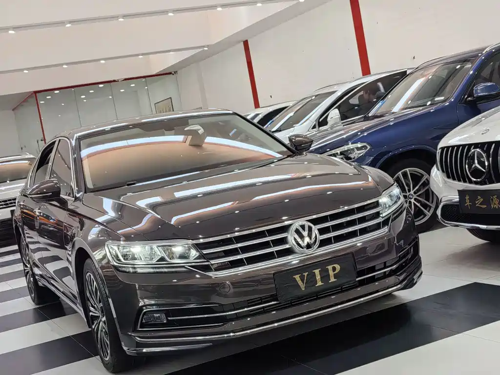 Volkswagen Phideon 2017 — фото 3