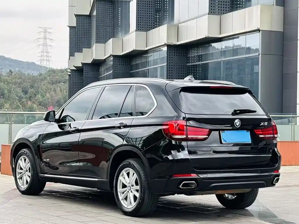 BMW X5 2019 — фото 7