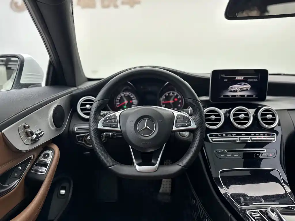 Mercedes-Benz C-Class 2017 — фото 11