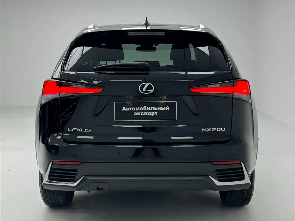 Lexus NX 2021 — фото 8