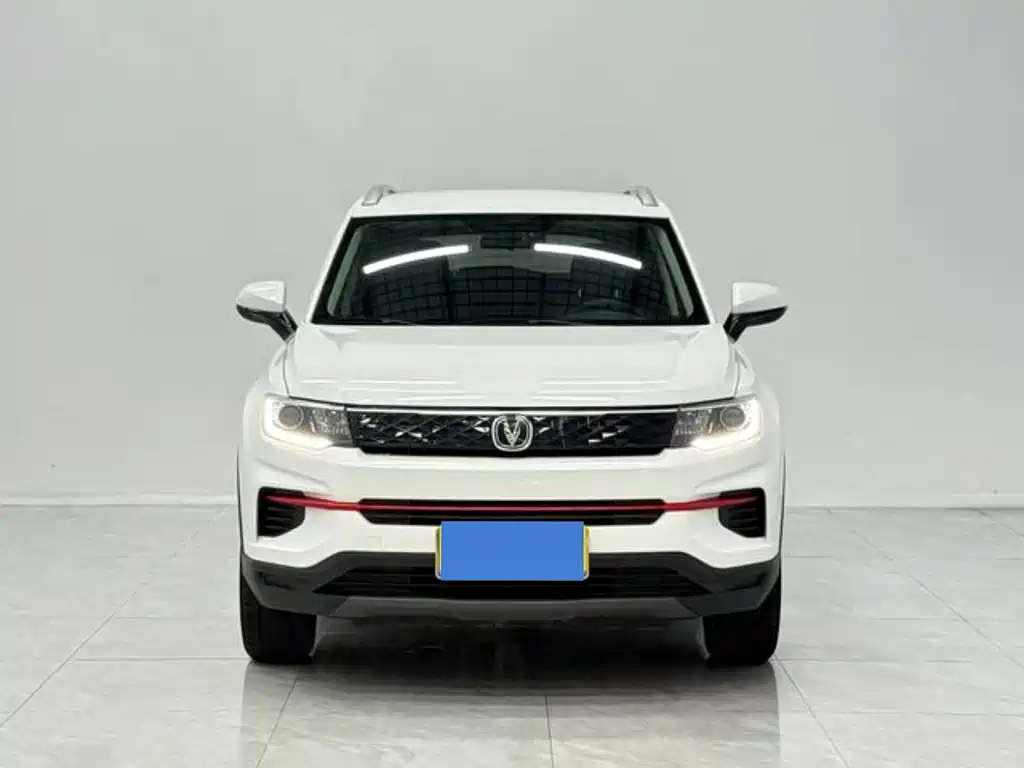 Changan CS35PLUS 2021 — фото 2