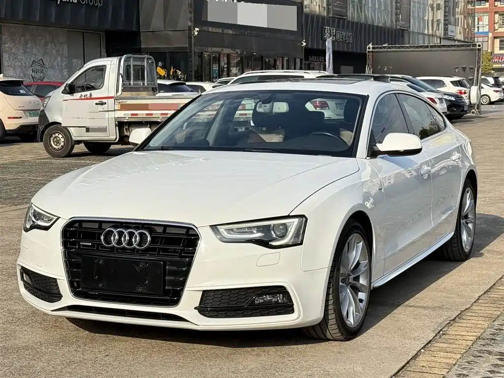 Audi A5 2014 — фото 1