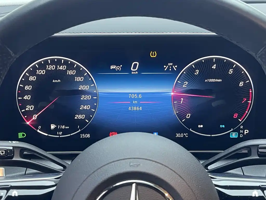 Mercedes-Benz GLC 2023 — фото 15