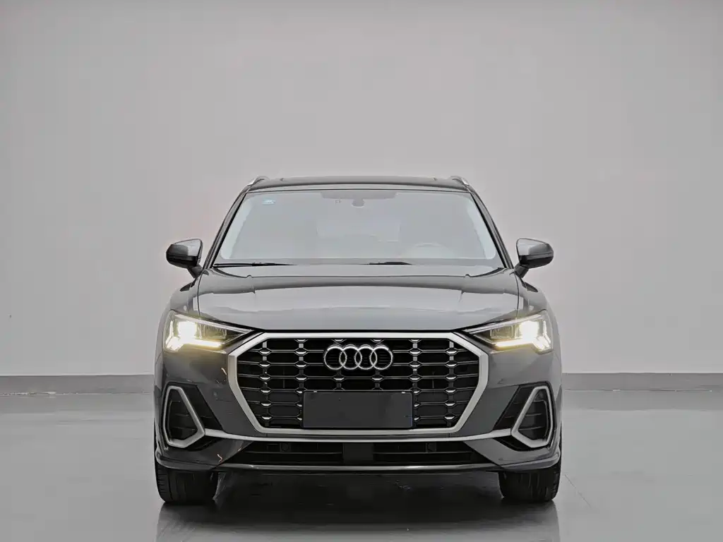 Audi Q3 2023