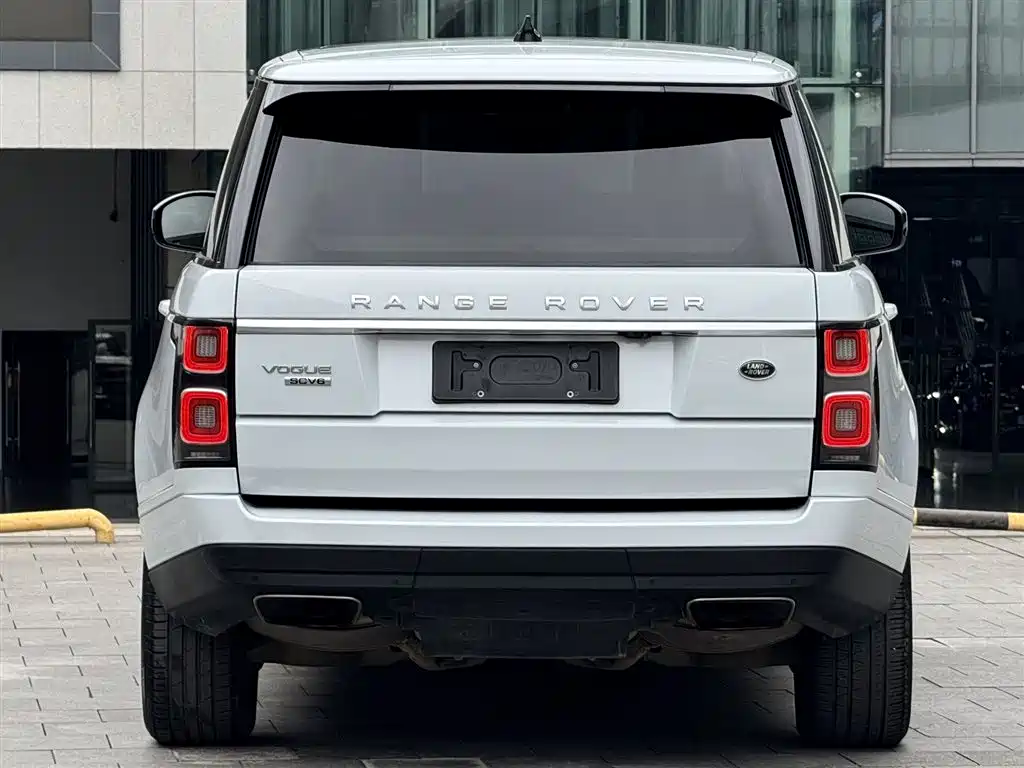 Land Rover Range Rover 2018 — фото 10