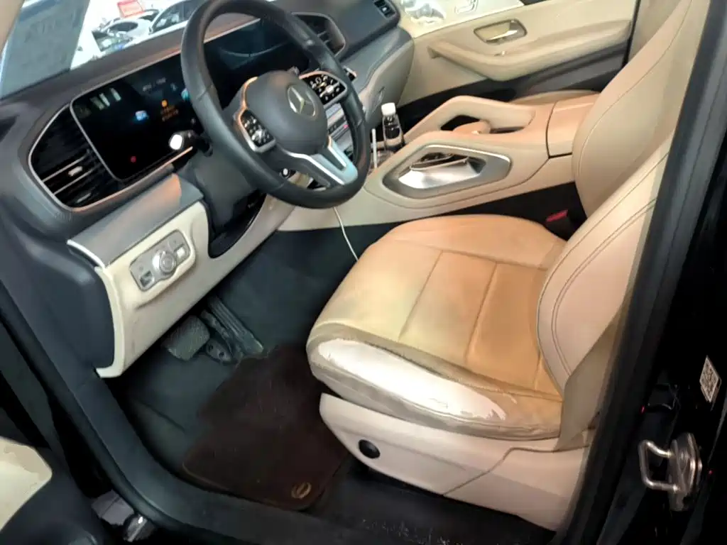Mercedes-Benz GLE 2020 — фото 15