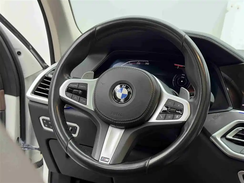 BMW X5 2019 — фото 12