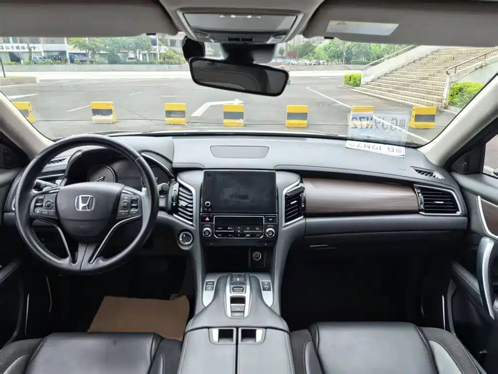 Honda Avancier 2017 — фото 10