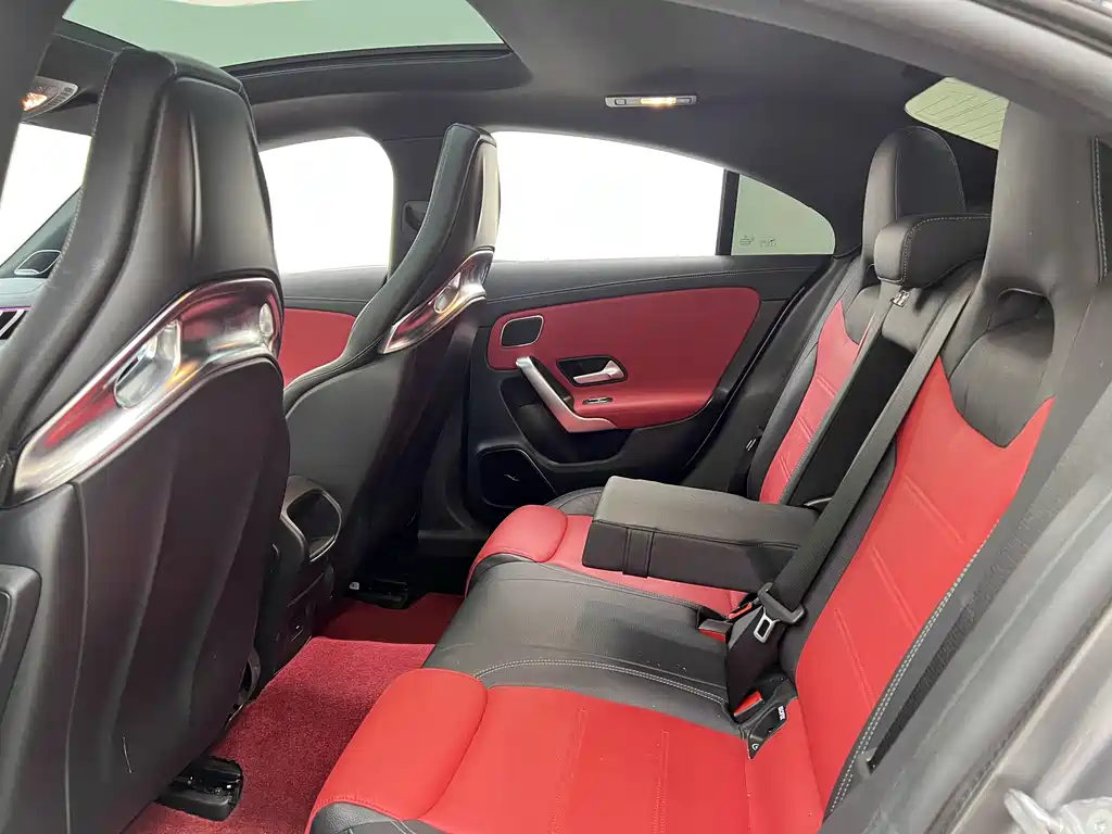 Mercedes-Benz Mercedes CLA AMG 2021 — фото 18