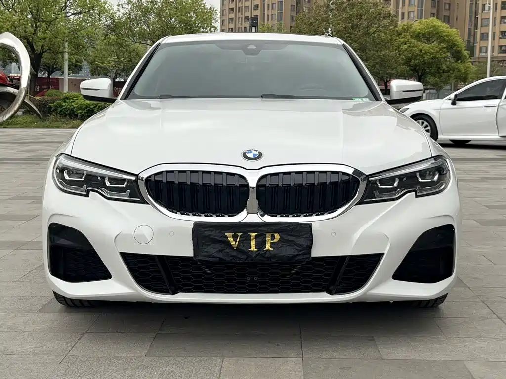 BMW 3 Series 2021