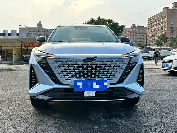 Changan Auchan Z6 2022