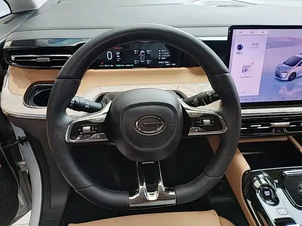 GAC Trumpchi E8 PHEV 2024