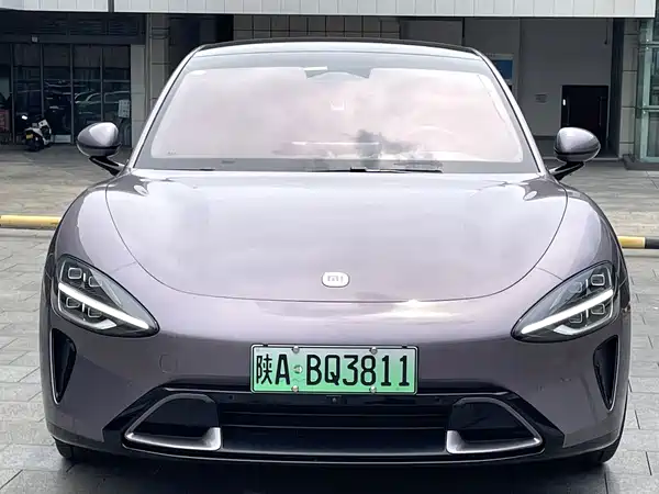 Xiaomi SU7 2025