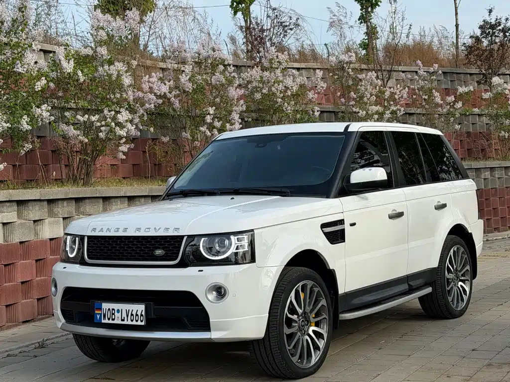 Land Rover Sport 2011